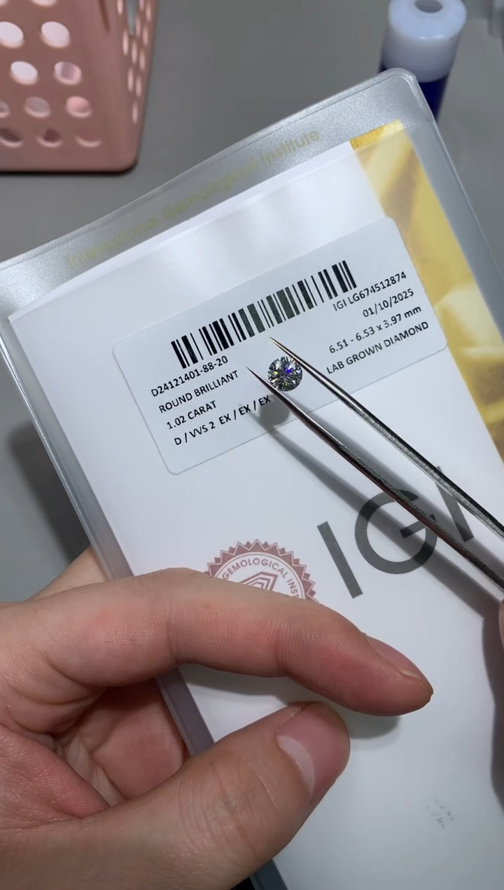 【闪购商品】实验室培育钻石裸石未镶嵌1.02D674512874