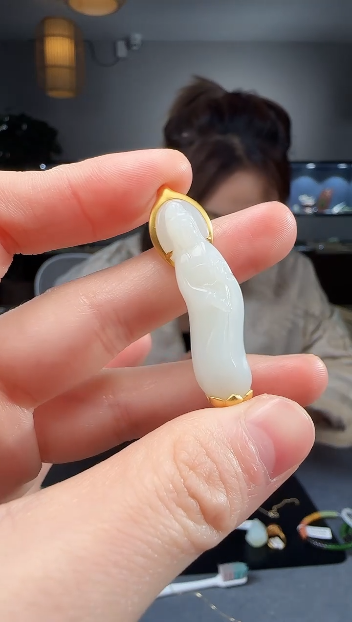 【闪购商品】和田玉吊坠(不含链)18K金镶嵌1