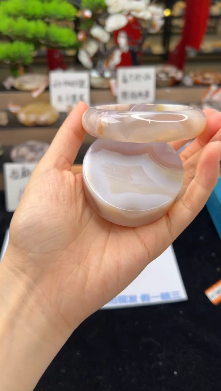 【闪购商品】石英质玉未镶嵌手镯58圈口（赠送镯心）13202