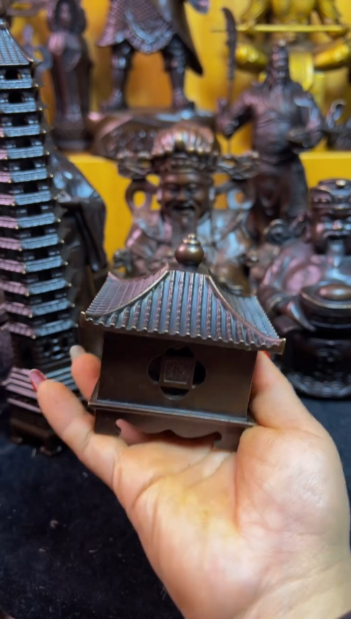 【闪购商品】1案台摆件 物品摆件