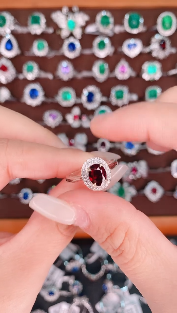 【闪购商品】红宝石18K金戒指18K金镶嵌.