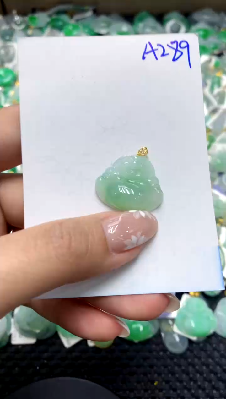 【闪购商品】翡翠颈饰18K金镶嵌111111111111111111