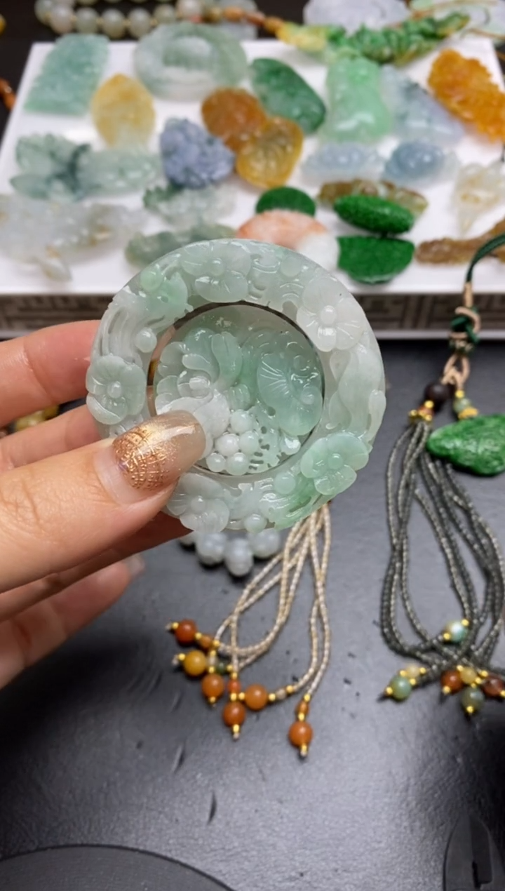 【闪购商品】定制翡翠未镶嵌翡翠毛货~