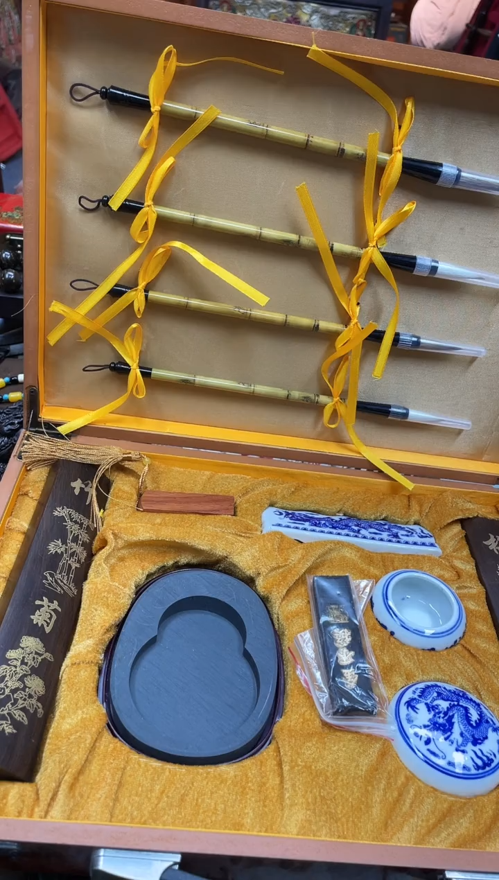 【闪购商品】大叶紫檀（黑酸枝木类） 