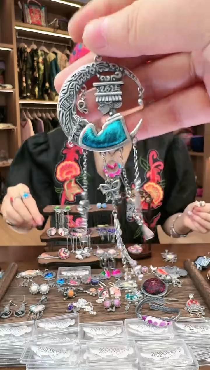 【闪购商品】织绣432黔东南苗族刺绣