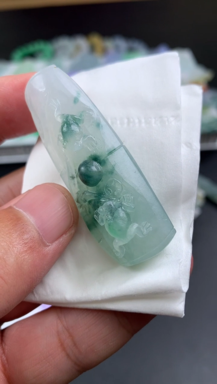 【闪购商品】定制翡翠未镶嵌翡翠