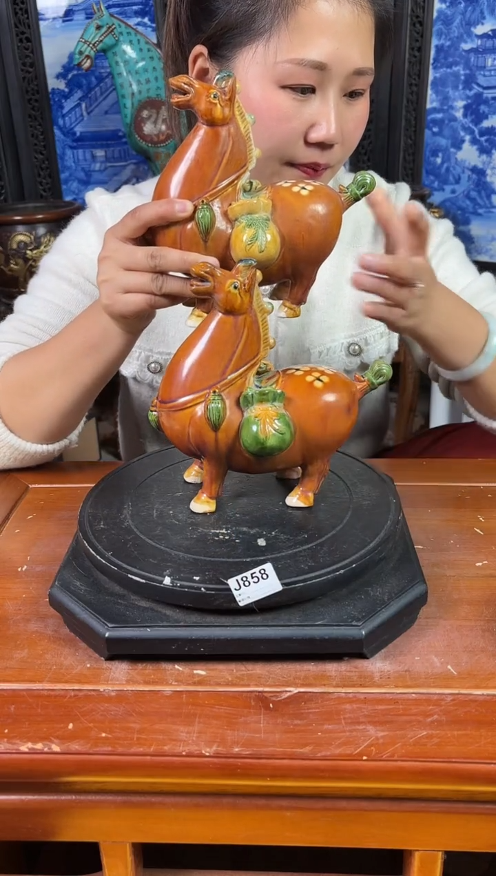 【闪购商品】摆件景德镇陶瓷仿古摆件J858