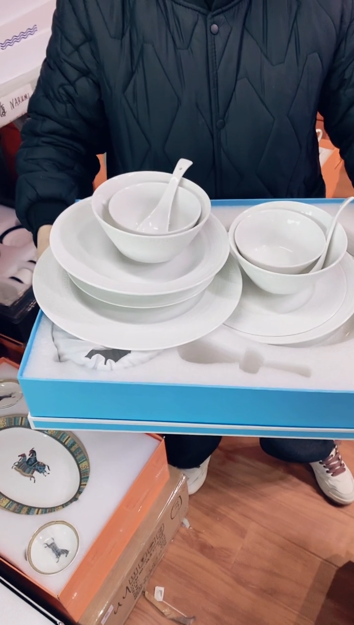 【闪购商品】杯鸿辉家品牌瓷器，京东包邮！
