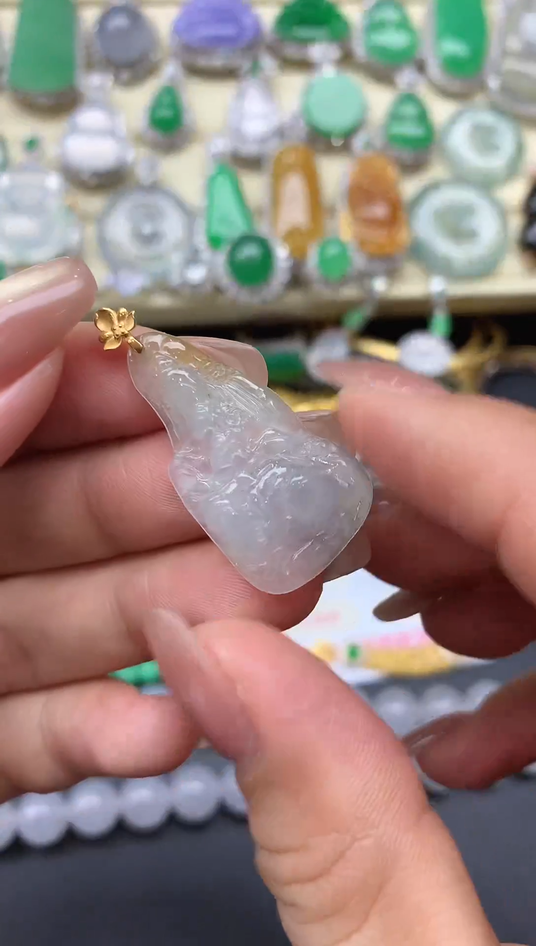 颈饰18K金镶嵌翡翠112-中国好珍宝