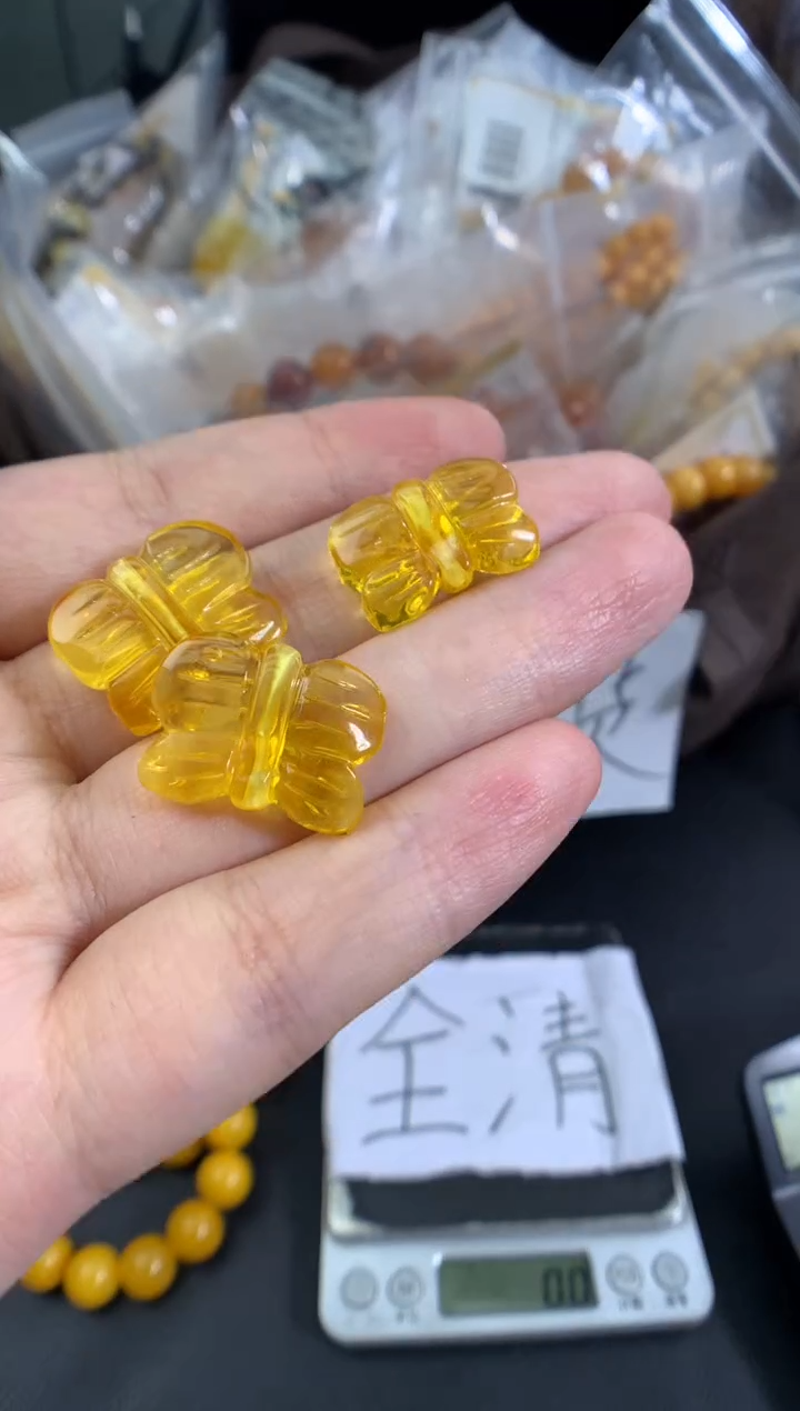 琥珀未镶嵌珠宝奇石多样性发一件