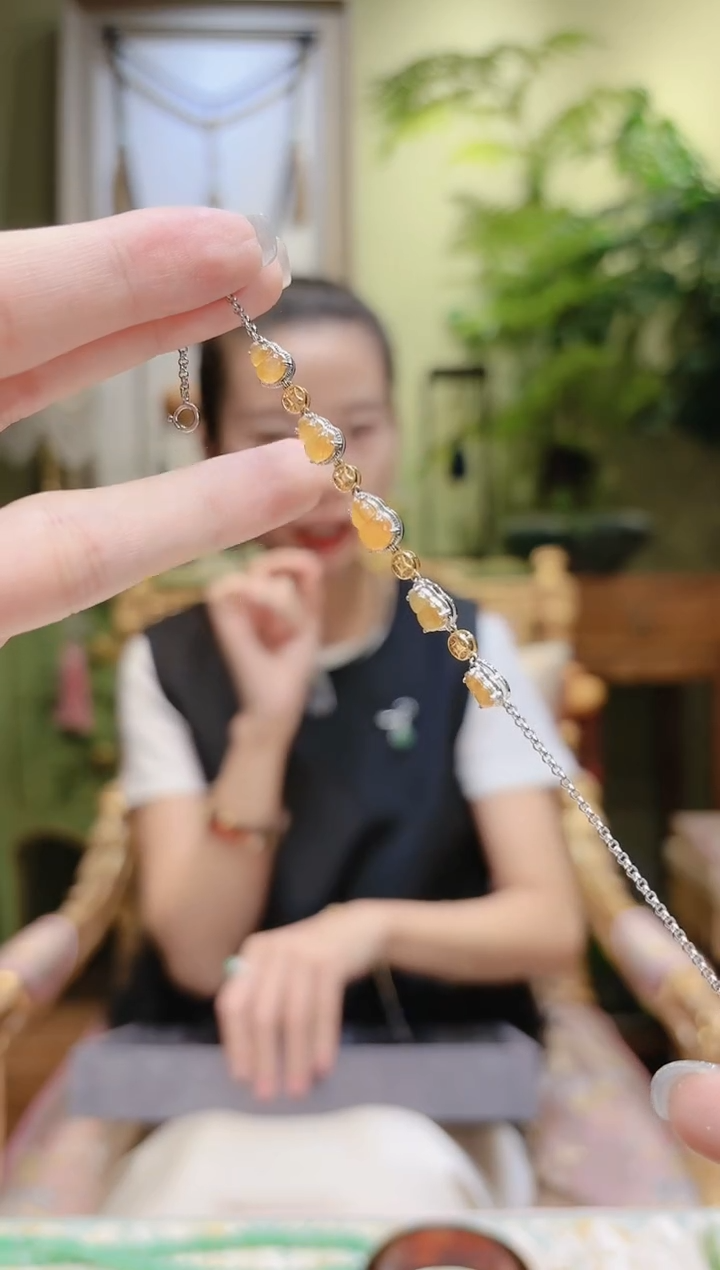 【闪购商品】翡翠手链18K金镶嵌5黄葫芦翡翠手链