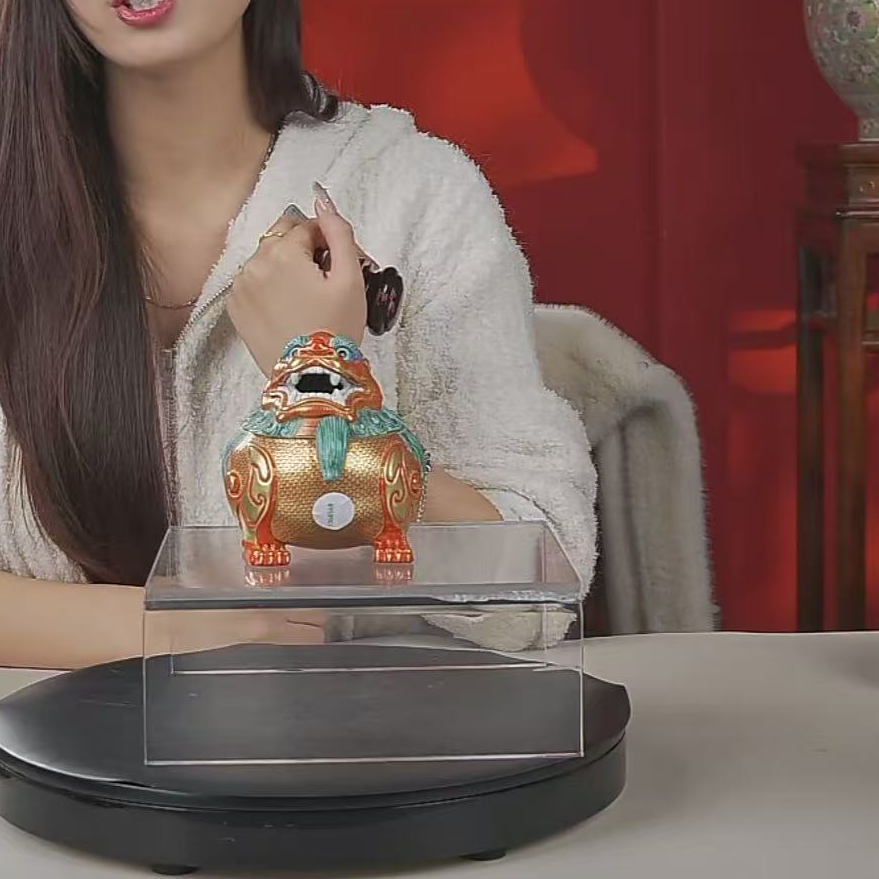 国呈拍卖古董瓷器