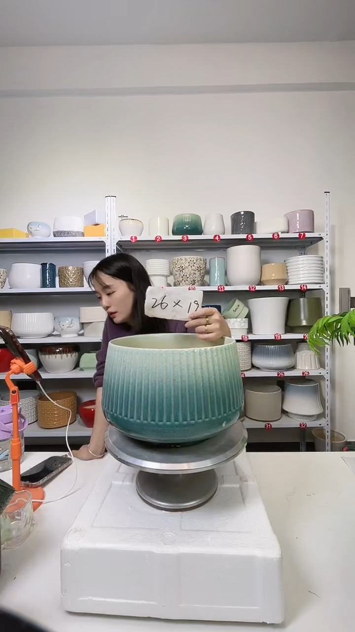 【闪购商品】陶瓷竖纹墨绿渐变大号26*19（瑕疵）