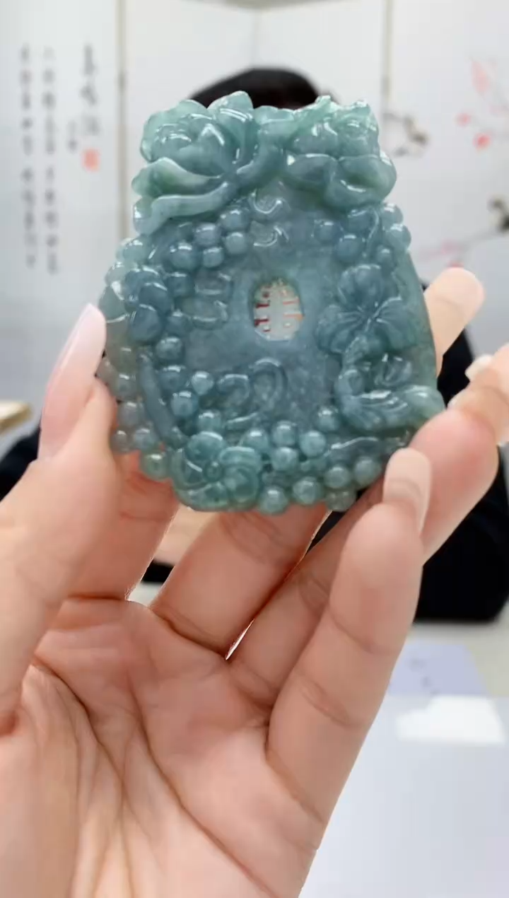 【闪购商品】定制翡翠未镶嵌5152lr-毛货挂件30