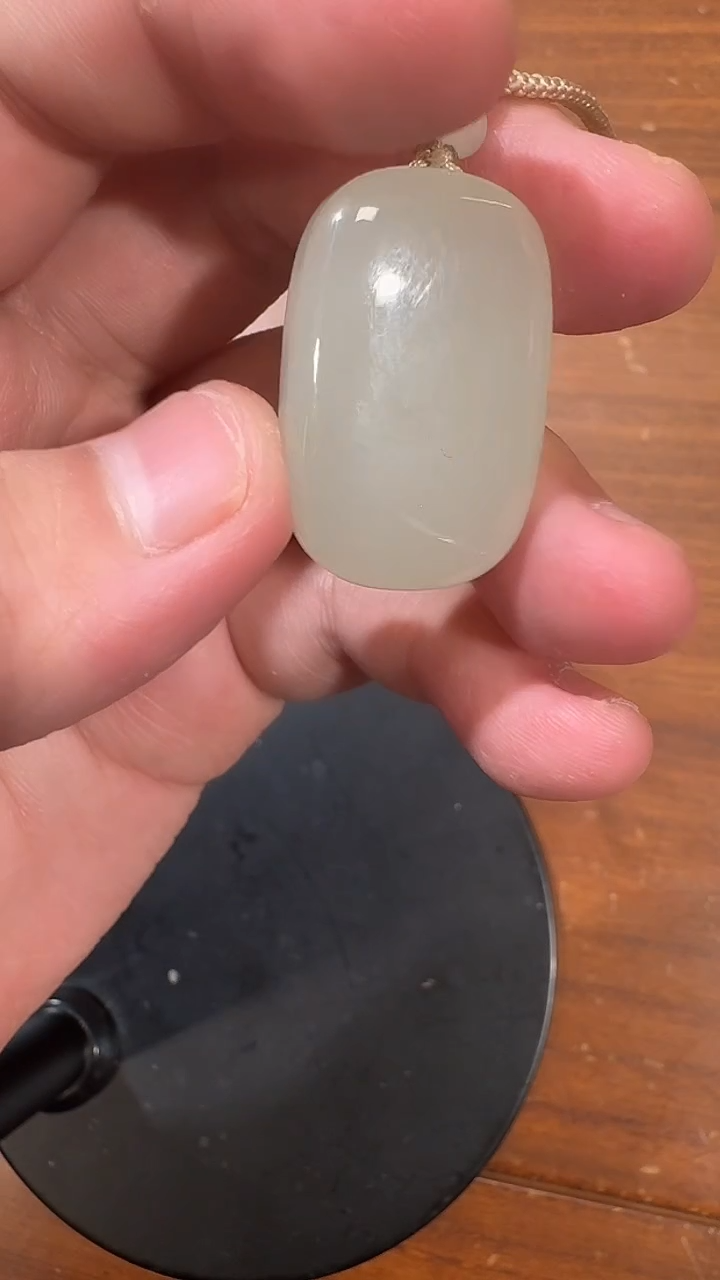 【闪购商品】和田玉吊坠未镶嵌1429面包牌