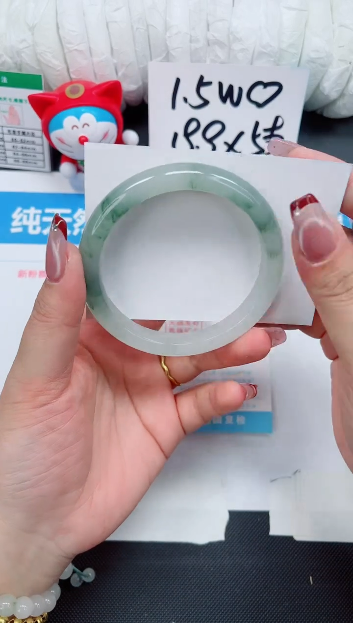 【闪购商品】石英质玉手镯未镶嵌129