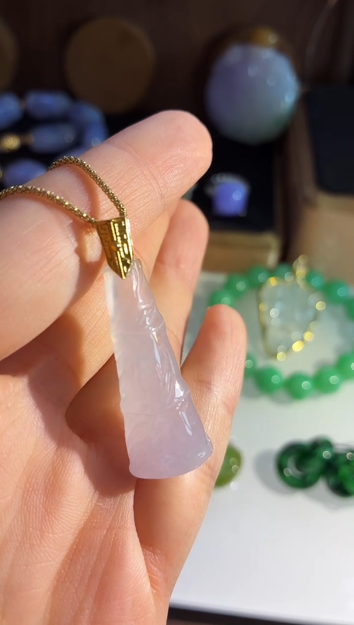 吊坠(不含链)18K金镶嵌翡翠吊坠