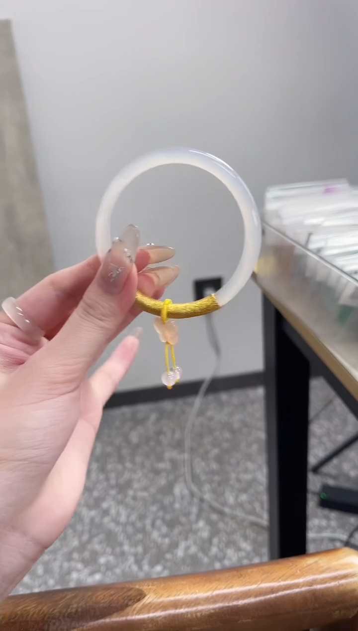 【闪购商品】玛瑙/玉髓手镯未镶嵌55-56圈 需要包容