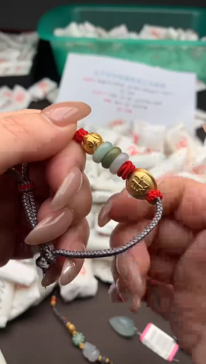 【闪购商品】翡翠手绳未镶嵌一