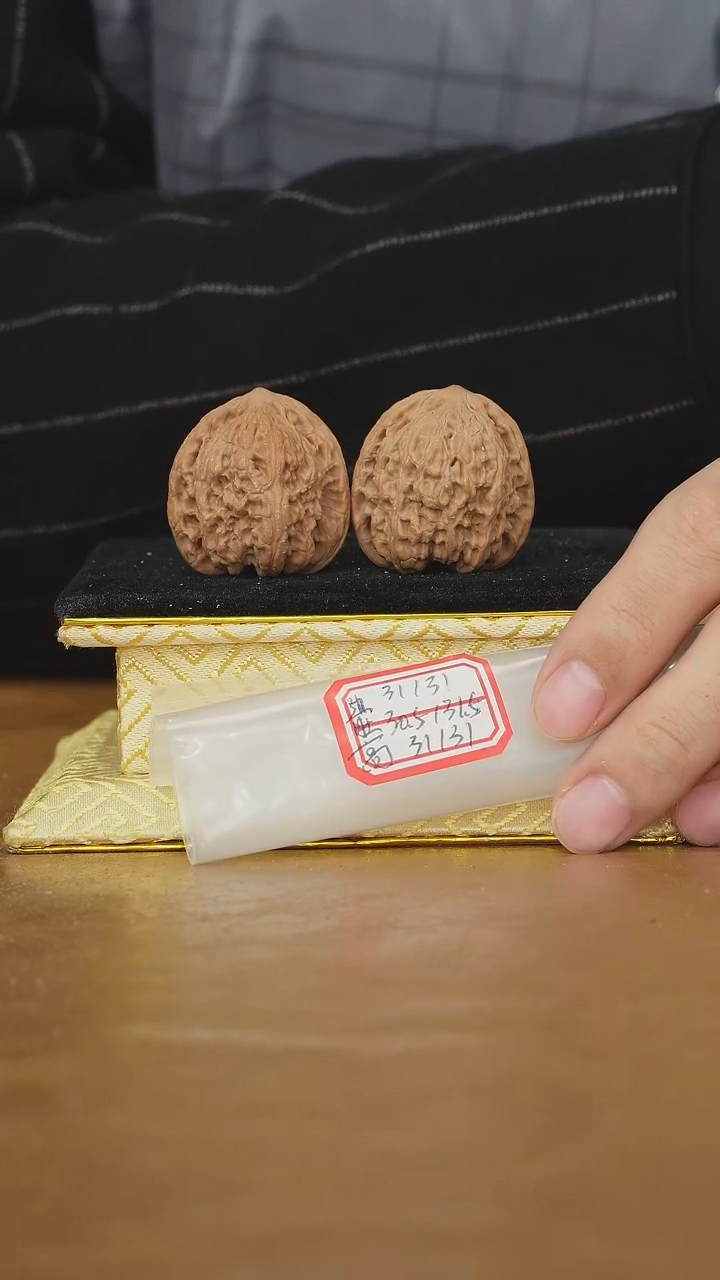 把件文玩核桃密纹