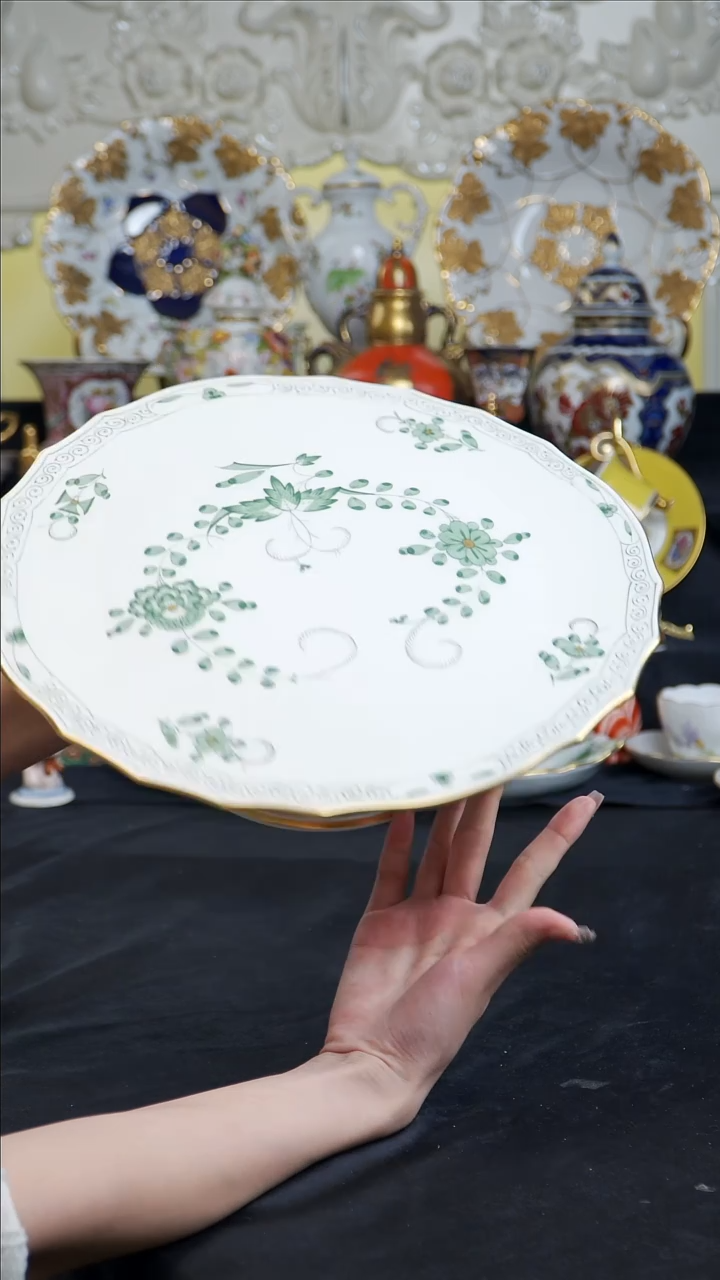 骨瓷婷婷中古器物如图所示95