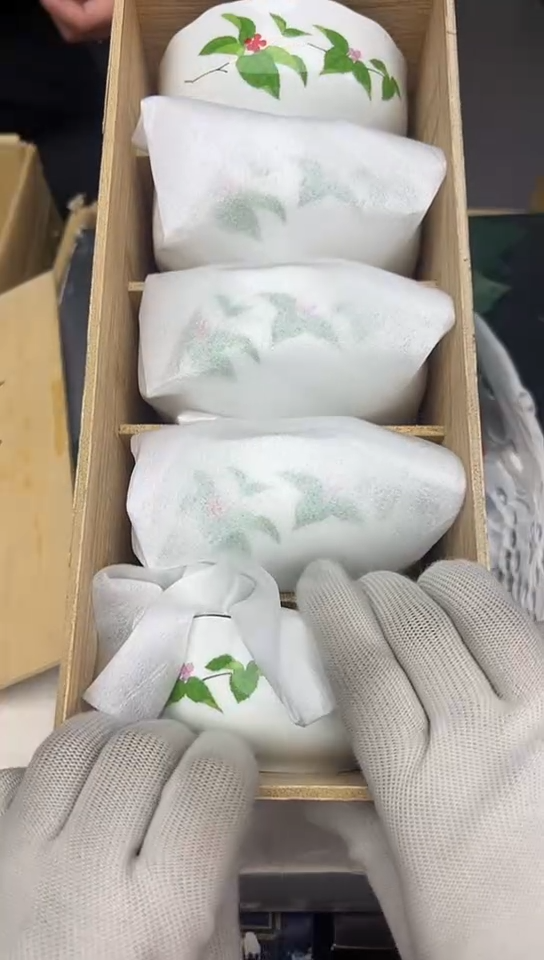 【闪购商品】10件中古回流瓷器好看，谨慎参拍
