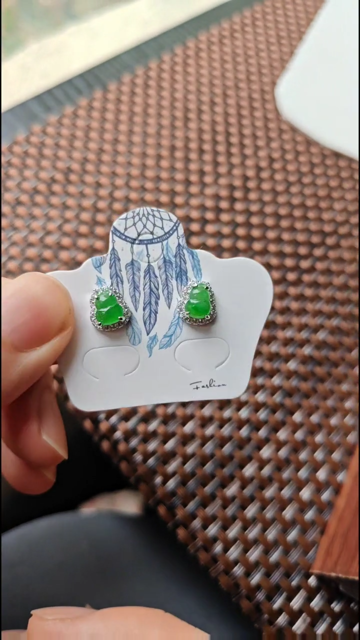 【闪购商品】翡翠耳饰银S925镶嵌翡翠耳饰S925银镶嵌