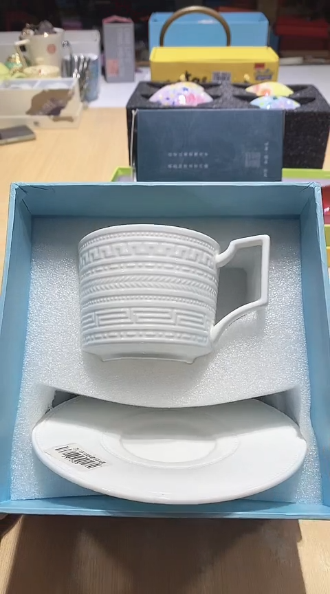 瓷片生活的本意就是开心@@1