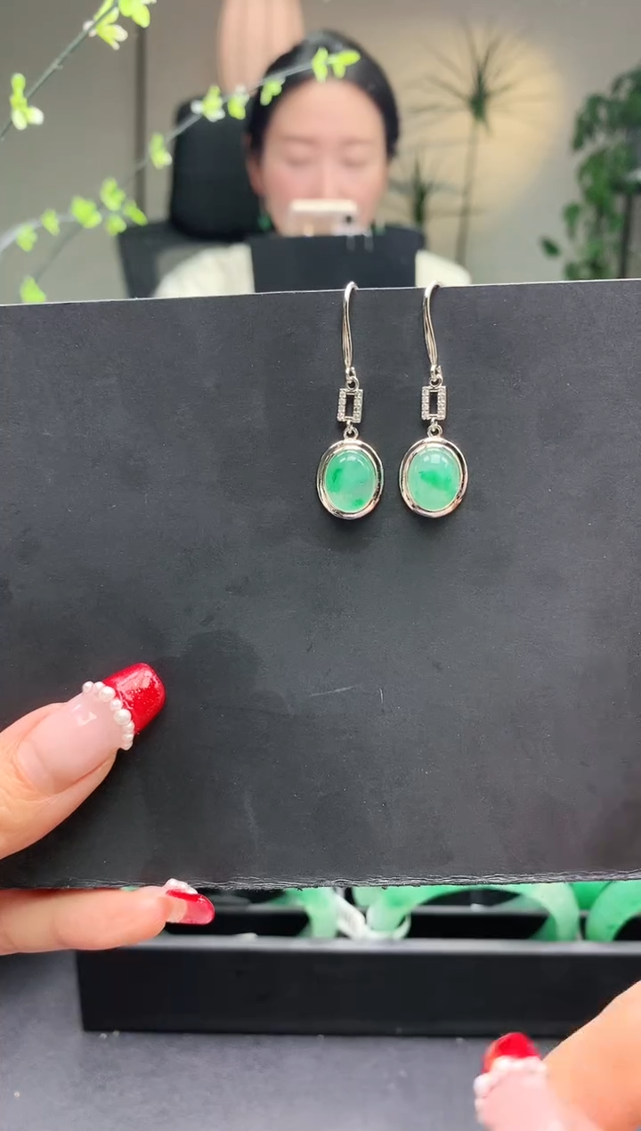 【闪购商品】石英质玉耳坠合金耳坠