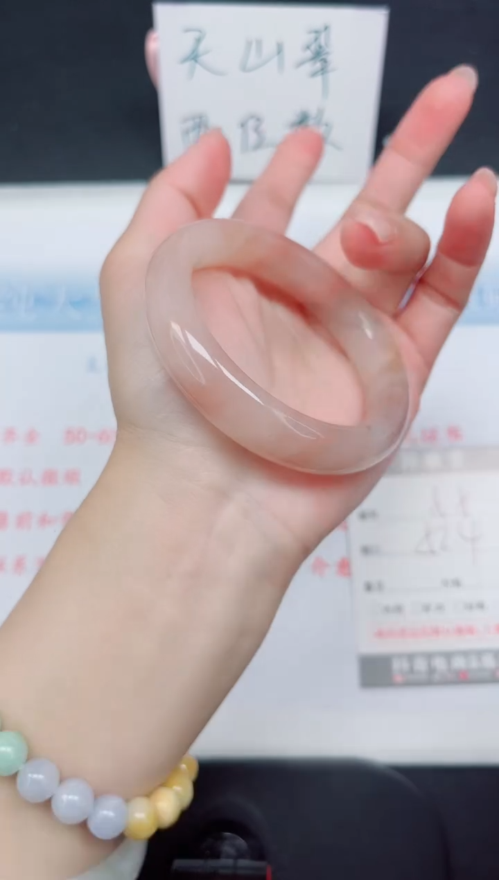 【闪购商品】石英质玉手镯未镶嵌55-52.4