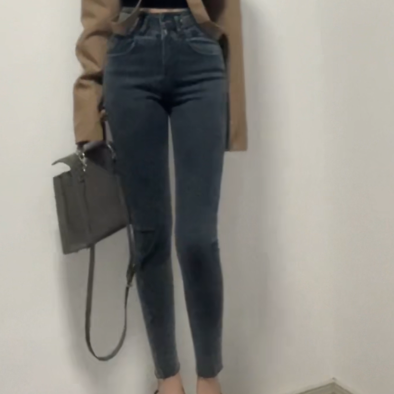 秋季新款黑色牛仔裤女显瘦高腰小脚铅笔裤