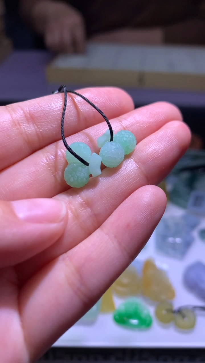 【闪购商品】定制翡翠未镶嵌毛货