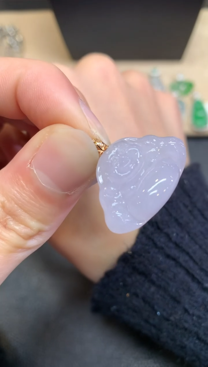 【闪购商品】翡翠颈饰18K金镶嵌佛公【无服务费】