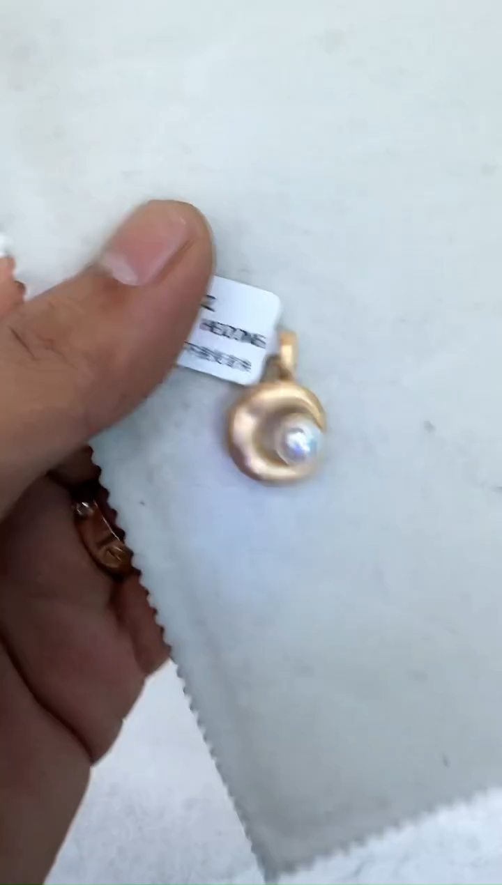 【闪购商品】海水珍珠颈饰银S925镶嵌吊坠
