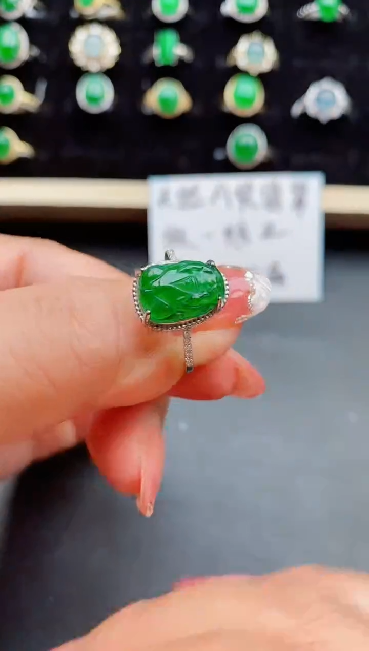 【闪购商品】翡翠戒指银S925镶嵌5080580