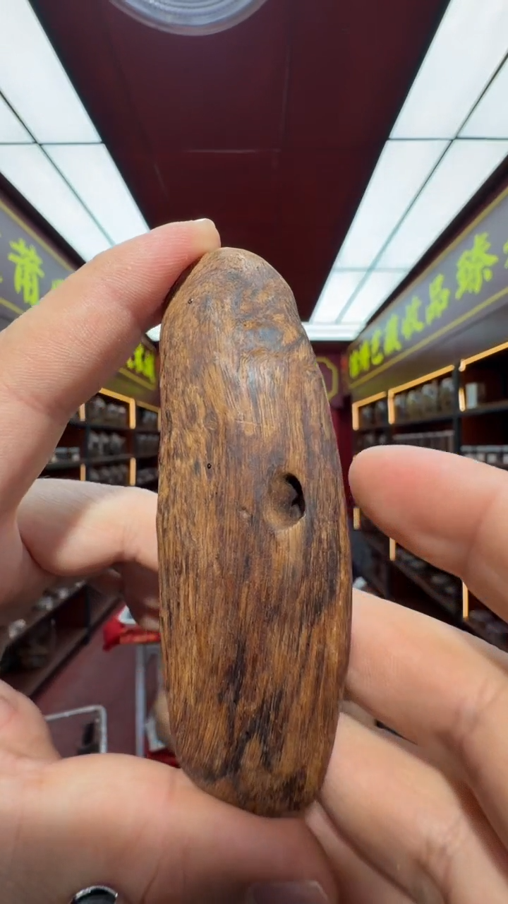 沉香吊坠多样性发一