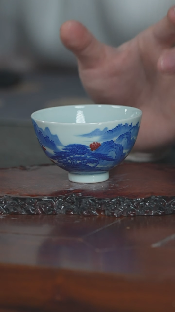 【闪购商品】青花釉里红山水鸡心杯017