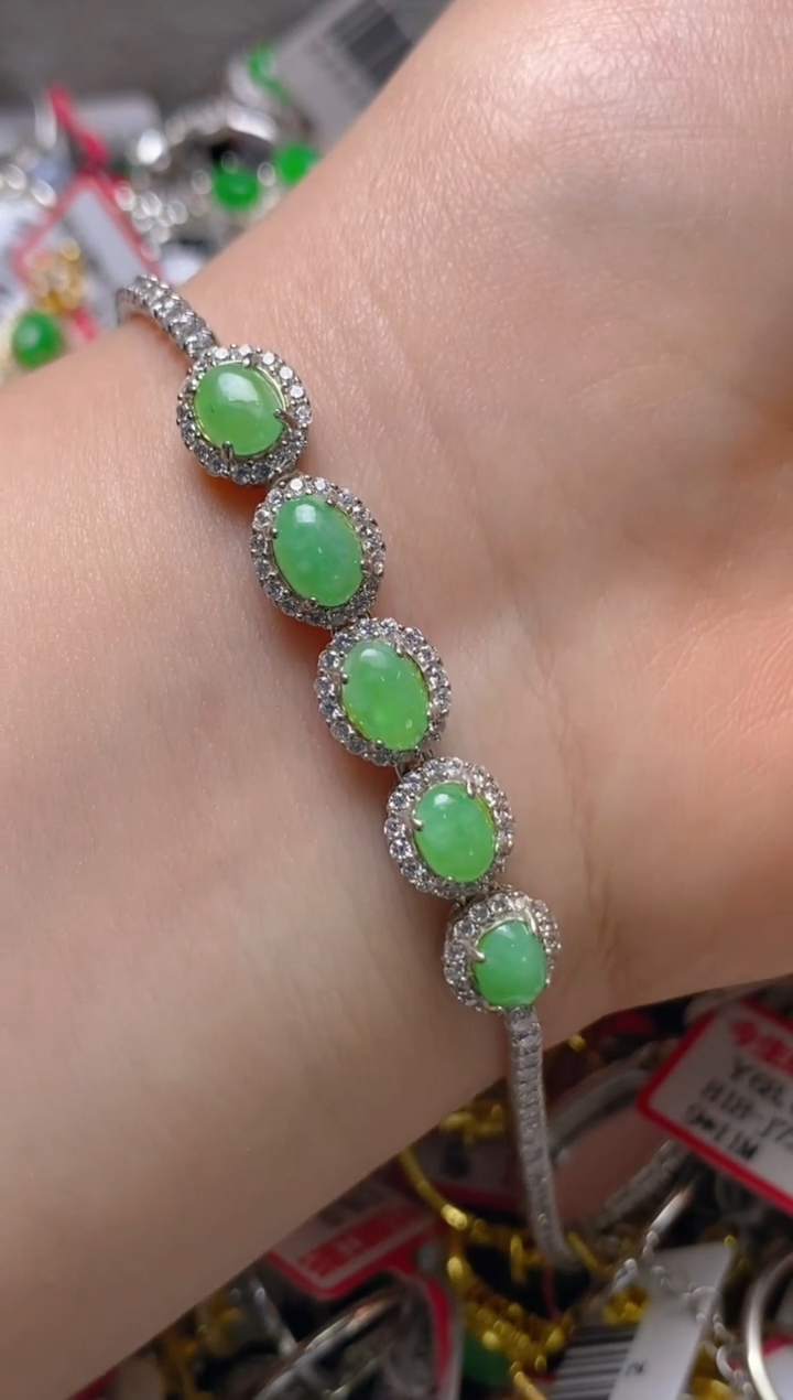 银S925镶嵌戒指翡翠百内无证书