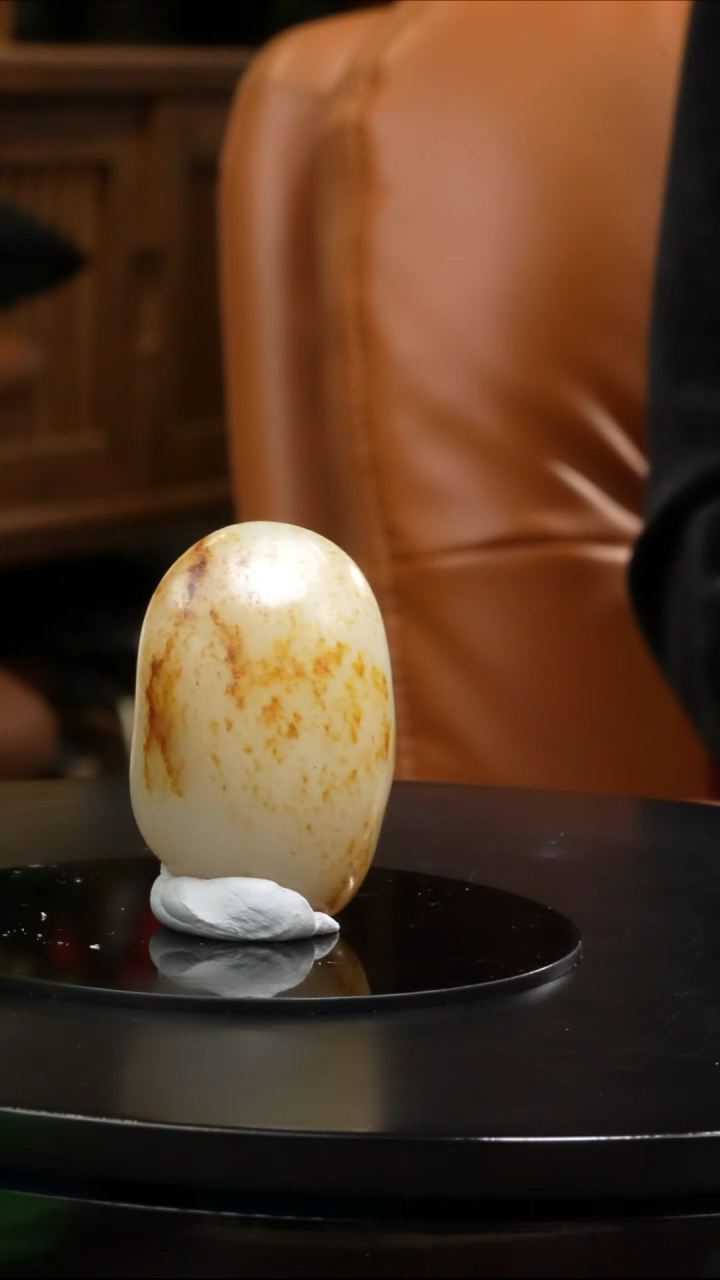 【闪购商品】和田玉吊坠(不含链)未镶嵌44.8克和田玉原石