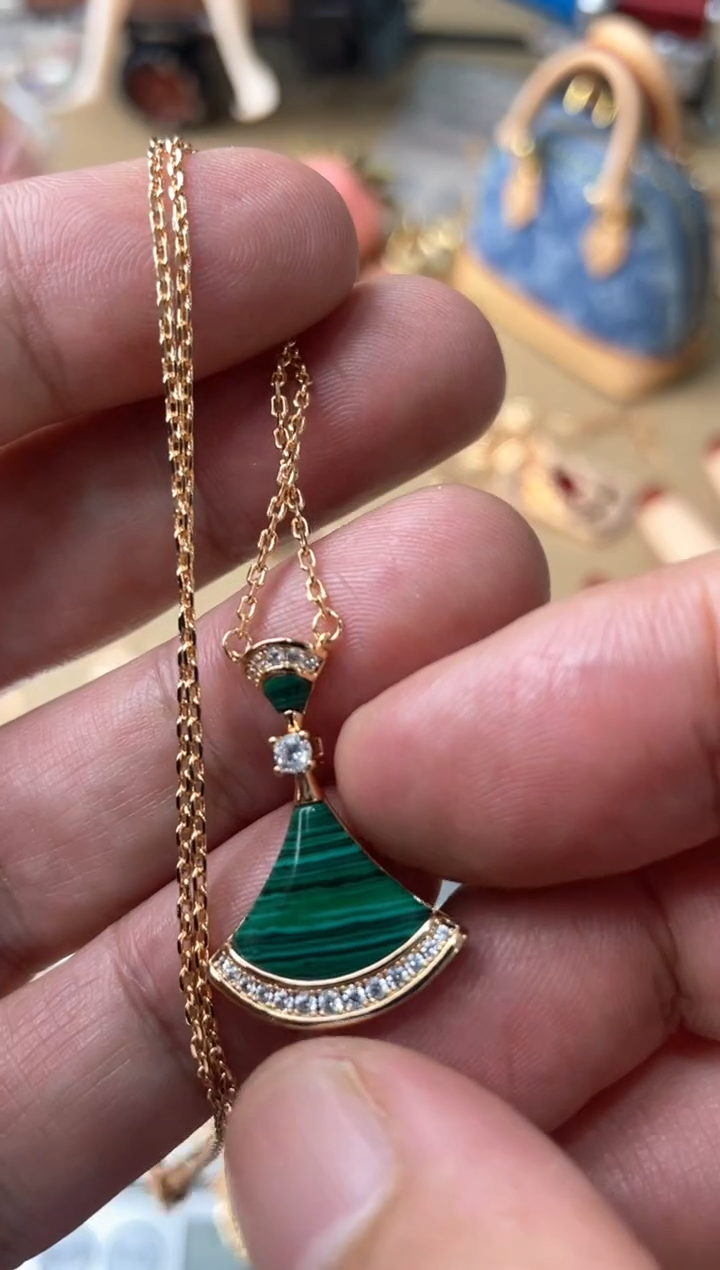 瓷片嘉荣当康大姐Fu的总铺