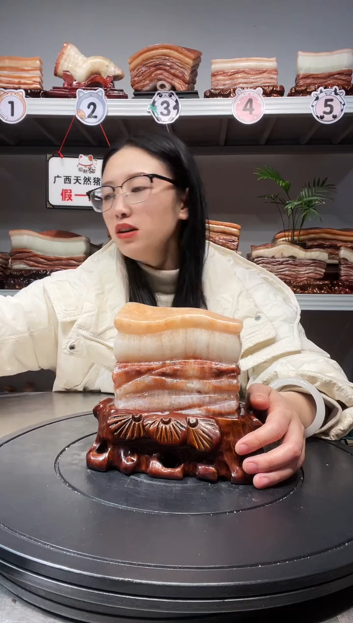 【闪购商品】天然石材柳州猪肉石