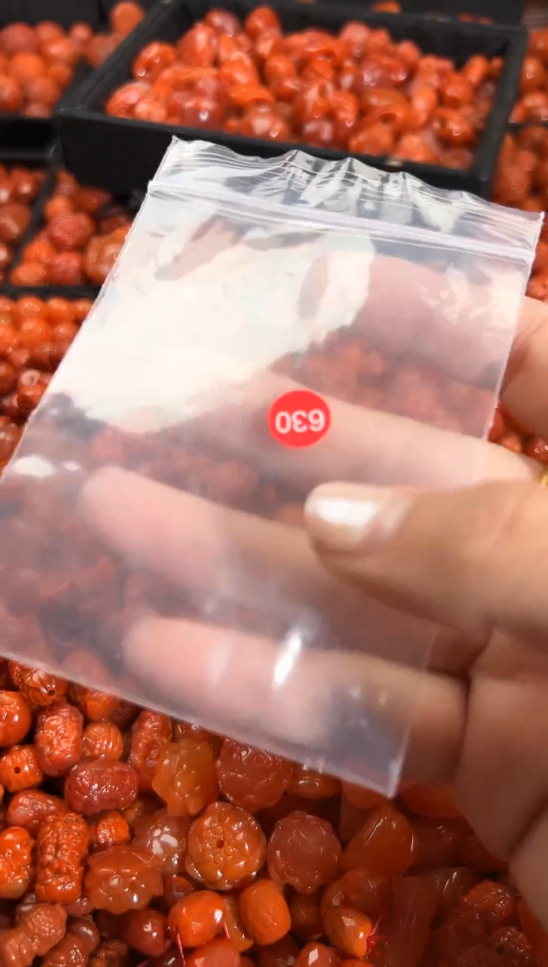 颈饰未镶嵌南红玛瑙1