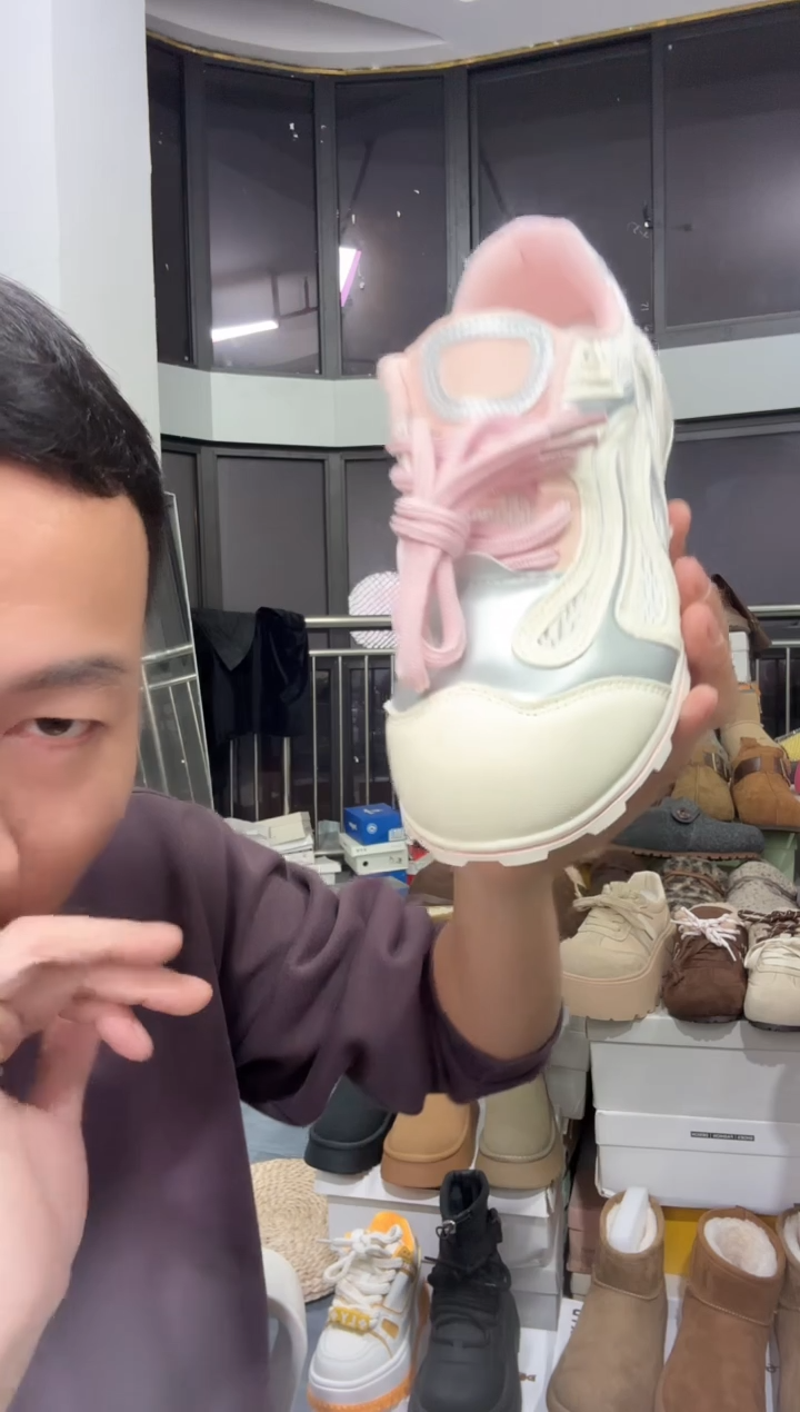 星**满白粉色老爹鞋35（孤品不退换）