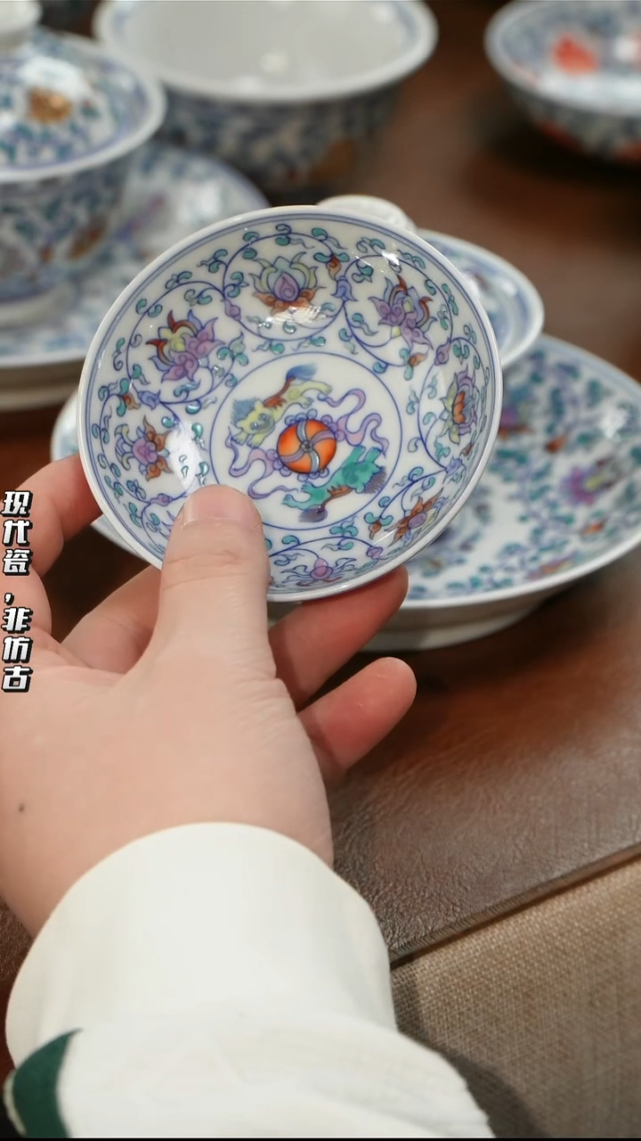 瓷片千年瓷都景德镇 艺术关注谢佳豪