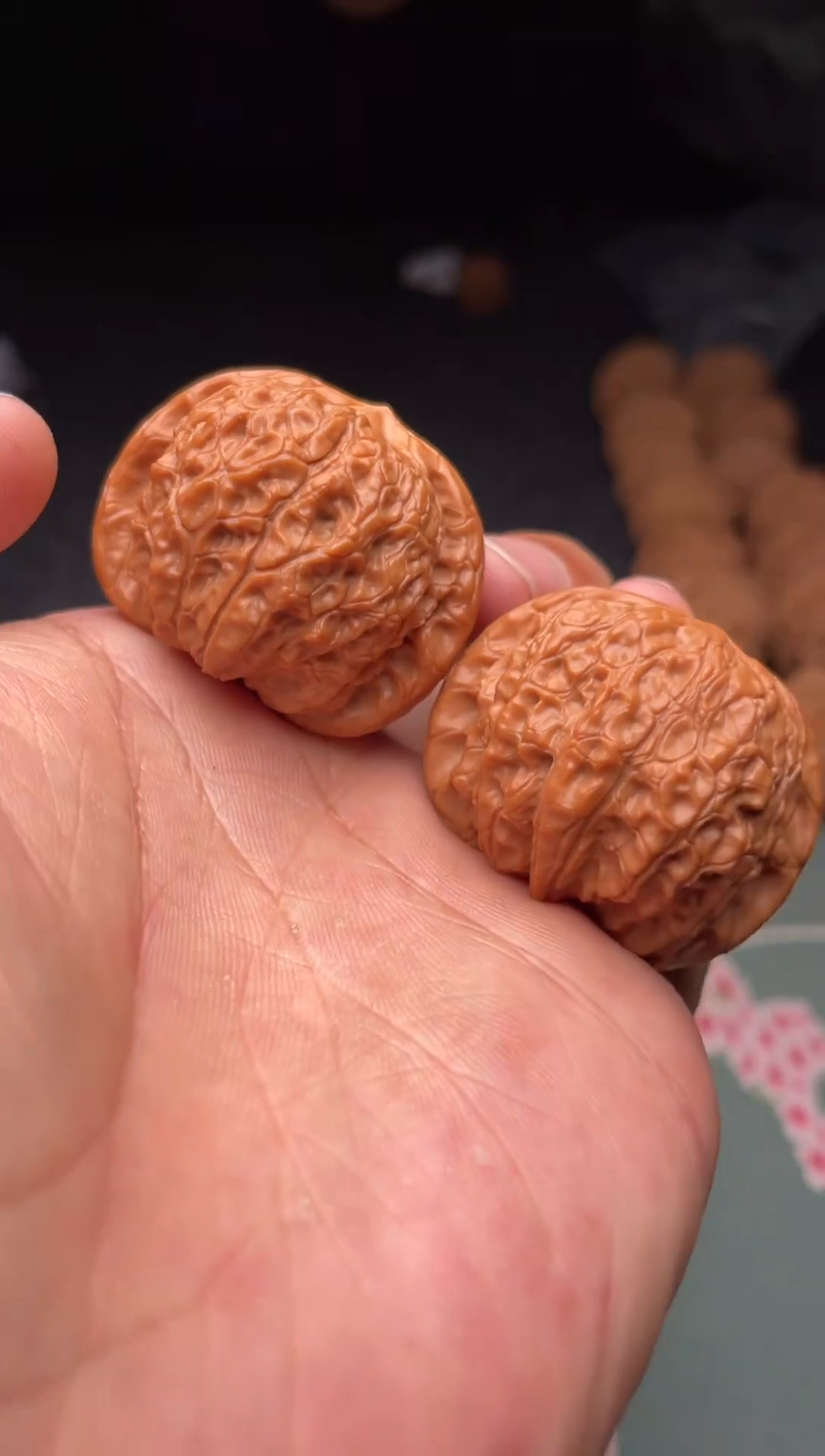 把件文玩核桃a9 血麒麟    39尺