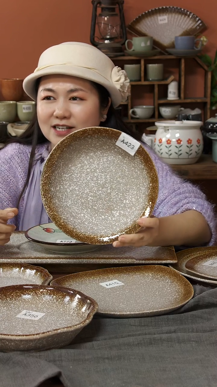 陶瓷A423 一只陶瓷粗陶敞口深盘可能微瑕22*5