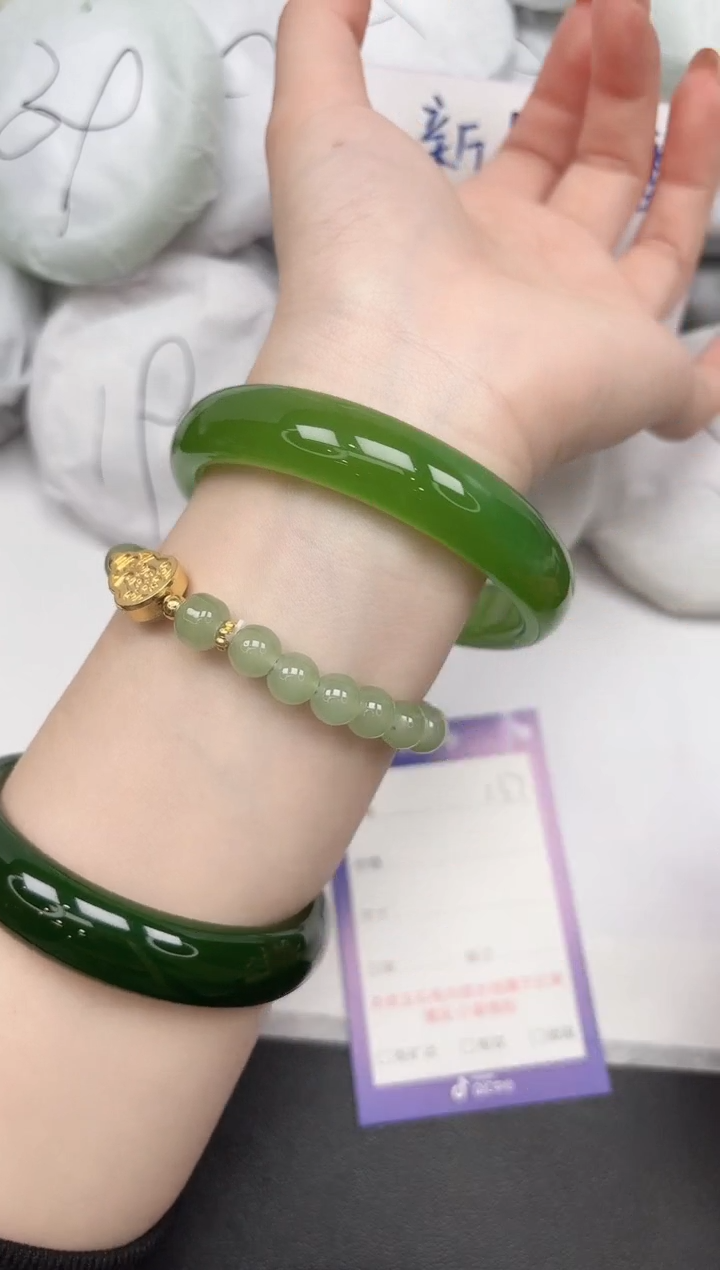 未镶嵌手镯石英质玉137/6566