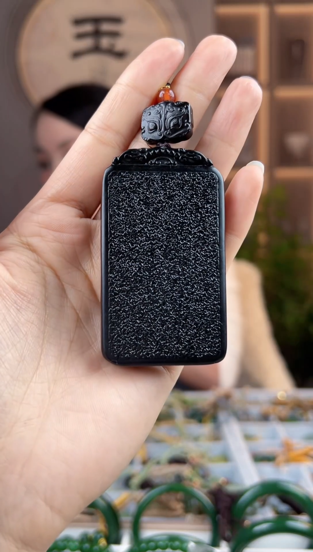 颈饰未镶嵌和田玉拍一发一，拍一发一