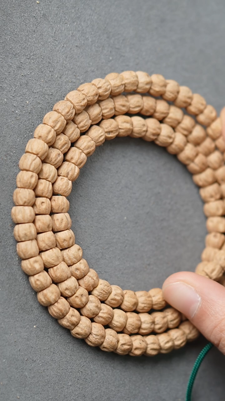 【闪购商品】柏香籽/百香籽吊坠慕辰