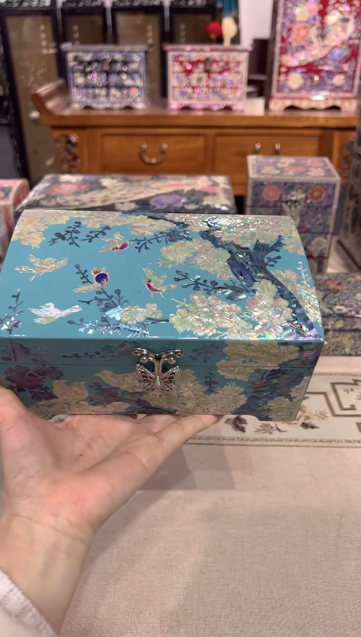【闪购商品】绒布底·弘贝雅螺钿漆器文化馆